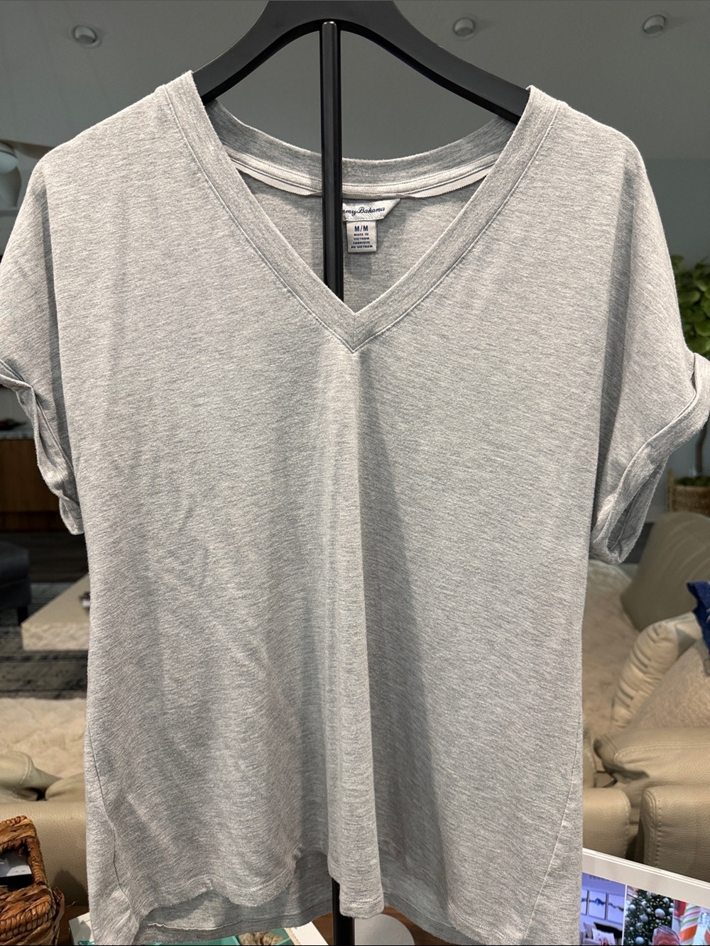 Tommy Bahama Light Gray V-Neck Short Sleeve Tee